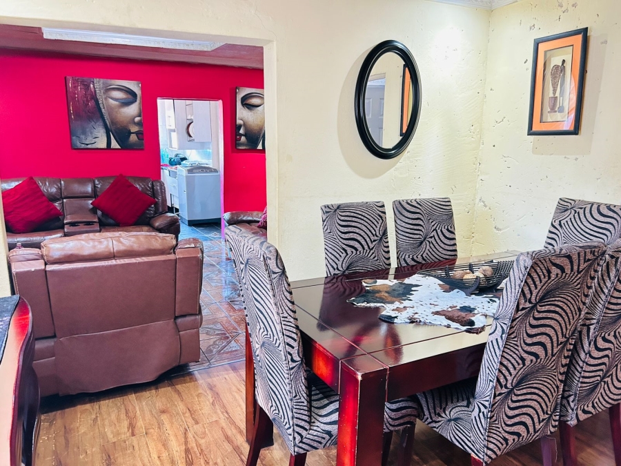3 Bedroom Property for Sale in Scenery Park Eastern Cape